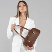 Virginia Large Shoulder Bag - Image 2